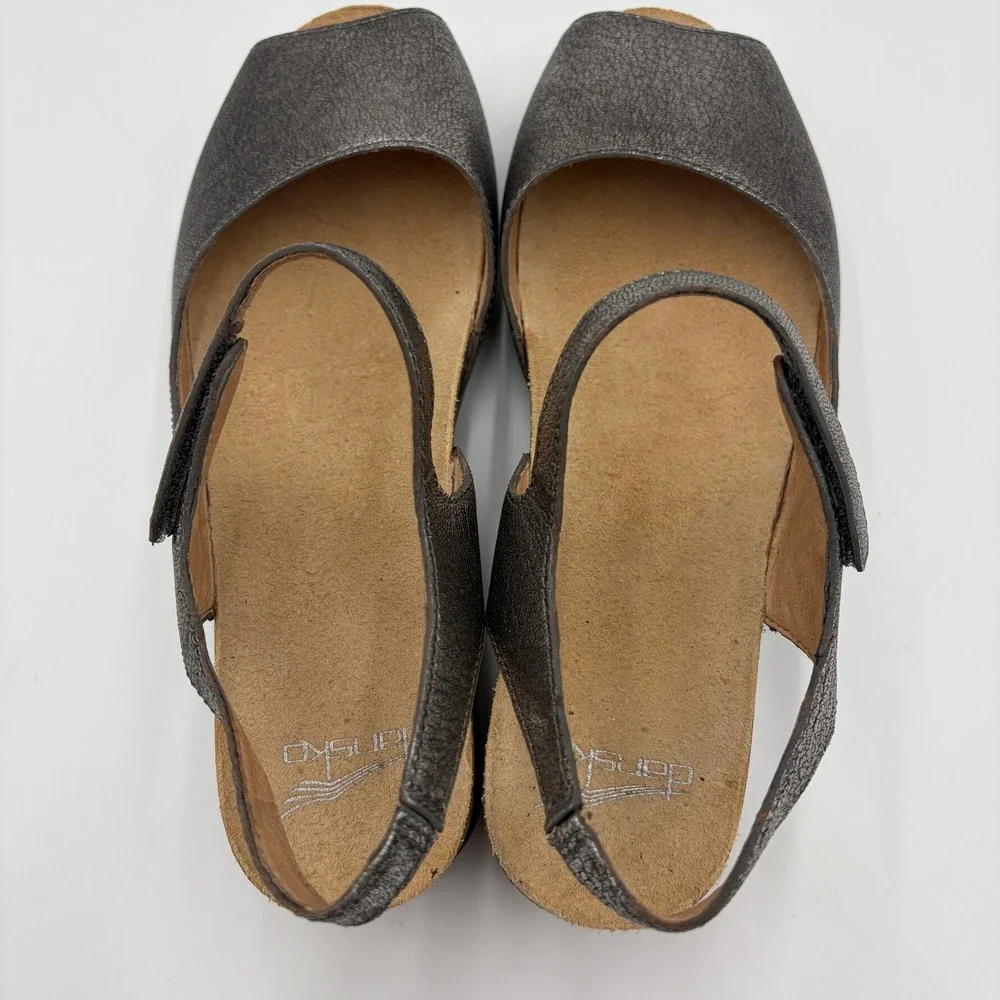 Dansko **teeny mark